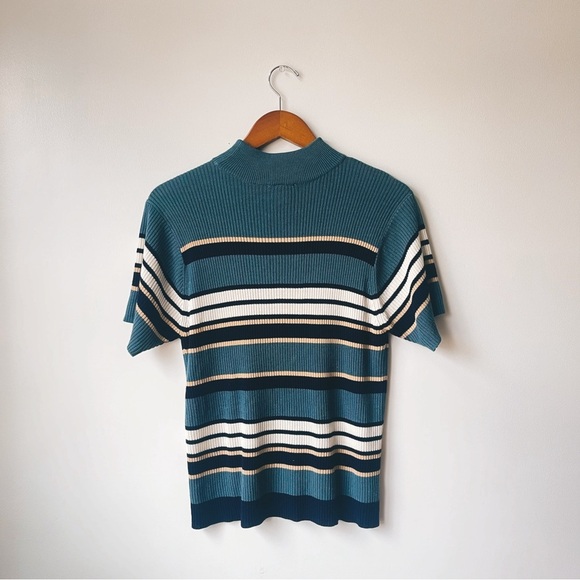 Vintage August Silk Women's Short Sleeve Mock Neck Striped Sweater - Picture 3 of 4